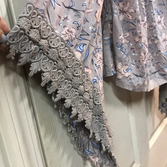 Off the shoulder top - Picture 4 of 4